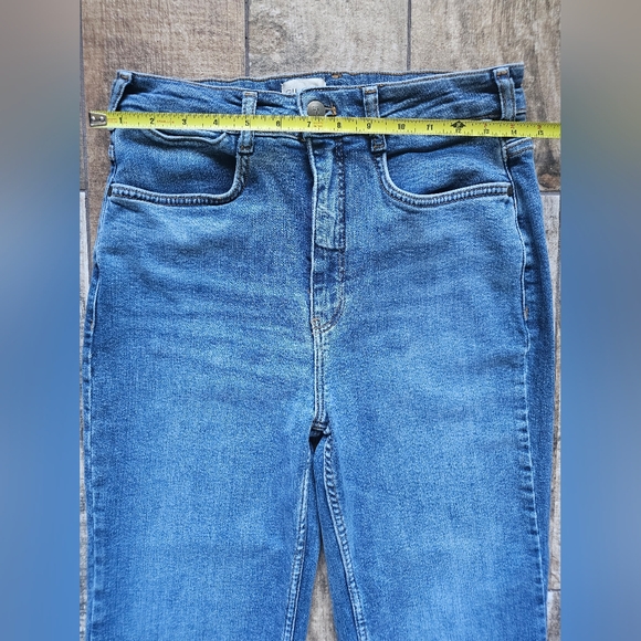 Pilcro The Annie High Rise Straight Leg Jeans Size 28 EUC Raw Hem Anthropologie - Picture 5 of 15
